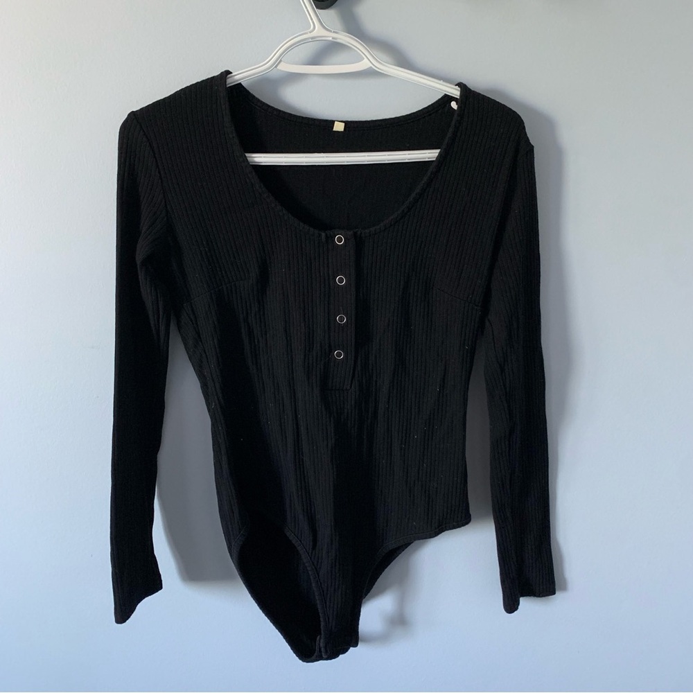Women’s Black Ribbed Long-Sleeve Bodysuit